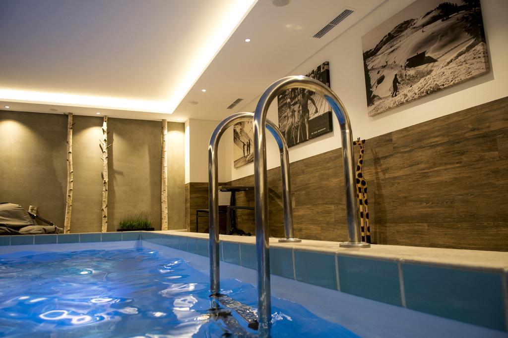 Hotel Garni Entstrasser Kitzbühel Esterno foto