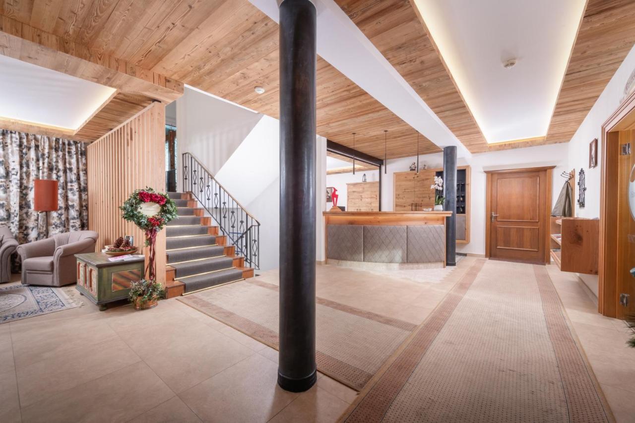 Hotel Garni Entstrasser Kitzbühel Esterno foto