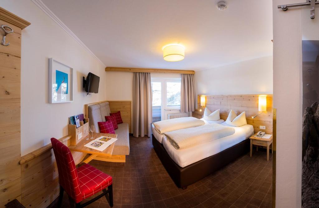 Hotel Garni Entstrasser Kitzbühel Esterno foto