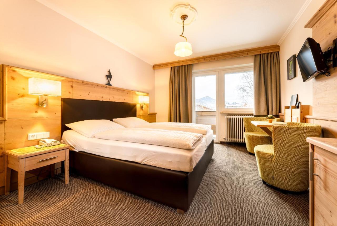 Hotel Garni Entstrasser Kitzbühel Esterno foto